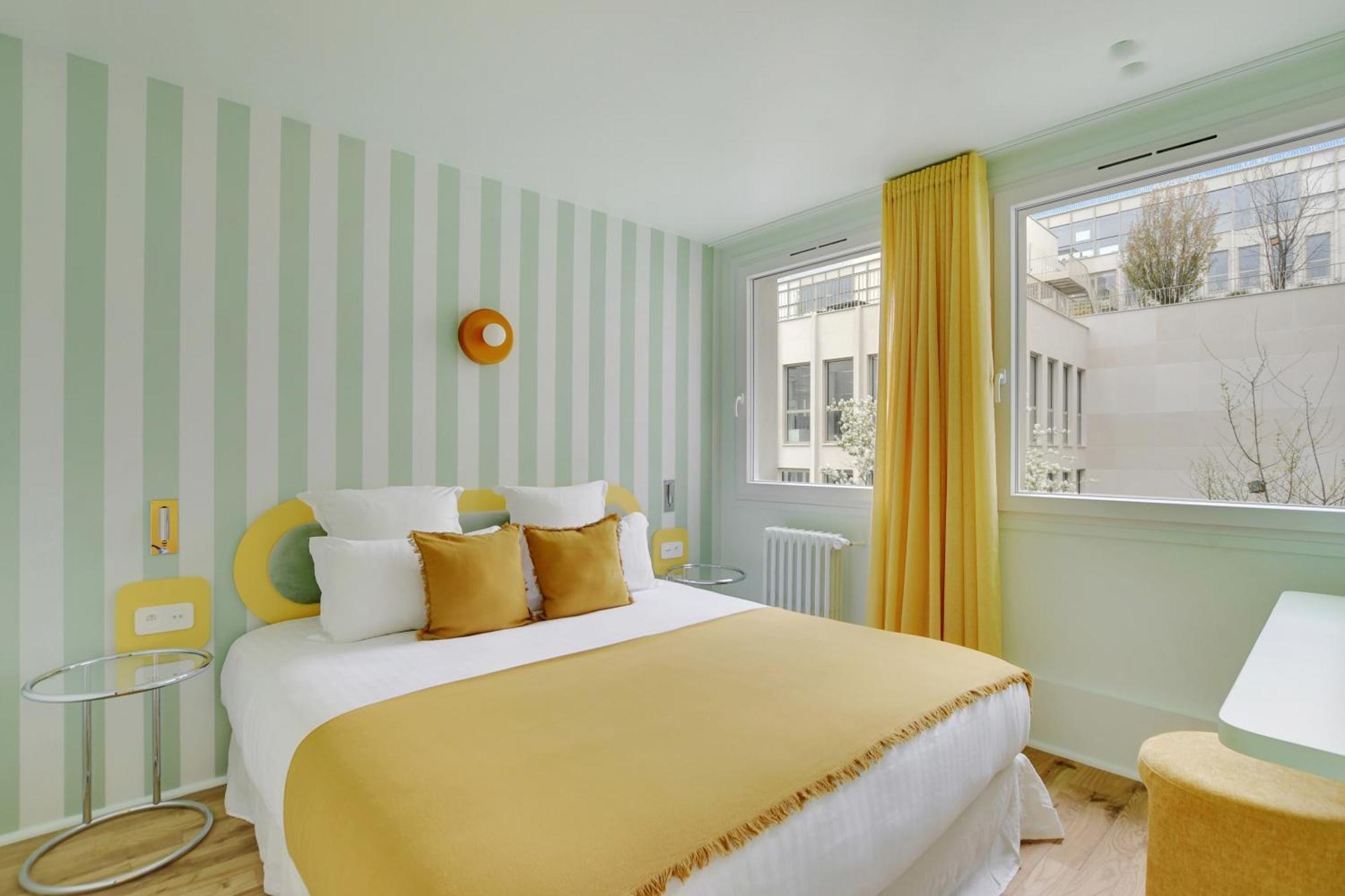 Collection - Serviced Champs-elysees - Rue De Ponthieu Apartment