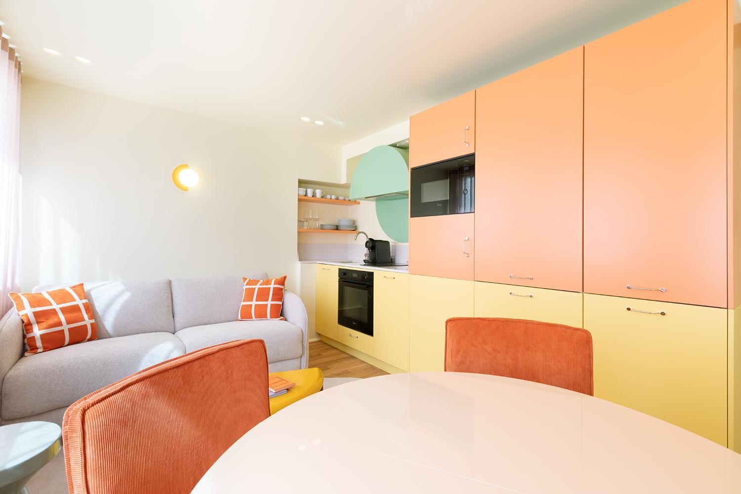 Collection - Serviced Champs-elysees - Rue De Ponthieu Apartment